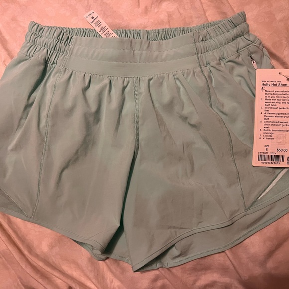 3 lululemon size 6 tall hottie hot shorts - Picture 3 of 4